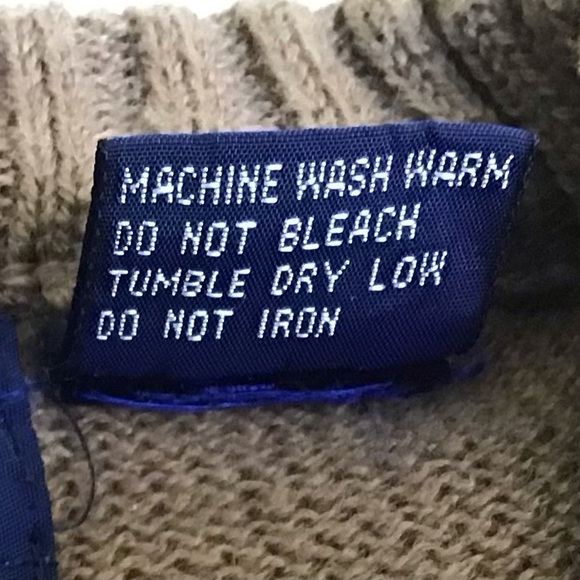 Saturday’s Generation Sweater (Sz-M) - Picture 6 of 6